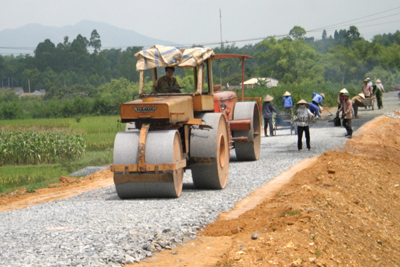 Hơn 2.270 tỷ đồng kiên cố hóa kênh mương, đường giao thông nông thôn