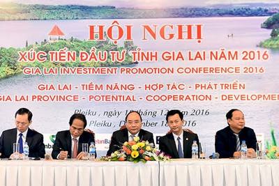 Thủ tướng Nguyễn Xuân Phúc dự Hội nghị xúc tiến đầu tư vào tỉnh Gia Lai
