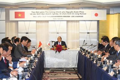 Thủ tướng Nguyễn Xuân Phúc dự tọa đàm với doanh nghiệp, tổ chức kinh tế vùng Kansai