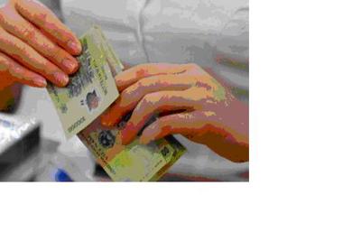 Xung quanh việc nâng mức khởi điểm chịu thuế