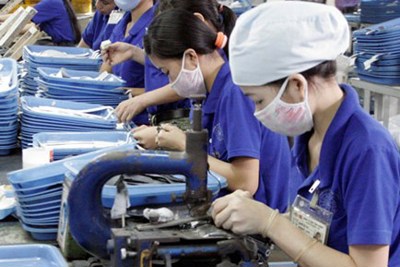 Tăng thời hạn doanh nghiệp được hưởng chế độ ưu tiên về hải quan 