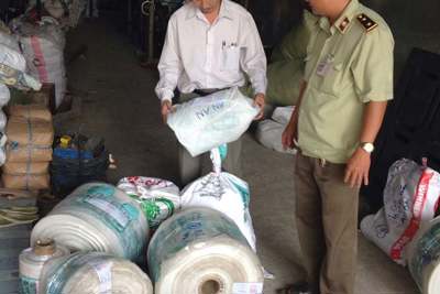 Bóc gỡ đường dây sản xuất hàng giả