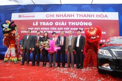 Agribank: Tặng ô tô cho khách hàng trúng thưởng