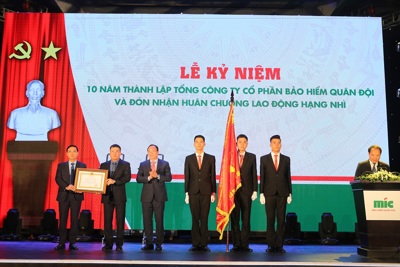 Lễ Kỷ niệm 10 năm thành lập MIC  và đón nhận Huân chương Lao động Hạng Nhì