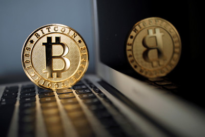  Có nên tiếp tục đầu tư vào Bitcoin? 