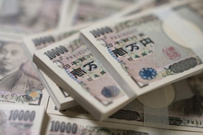 Hiệp hội Ngân hàng Nhật cảnh báo lãi suất âm