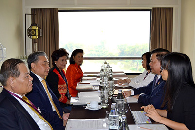 Bộ trưởng Tài chính Việt Nam tiếp xúc song phương với Bộ trưởng Tài chính Thái Lan