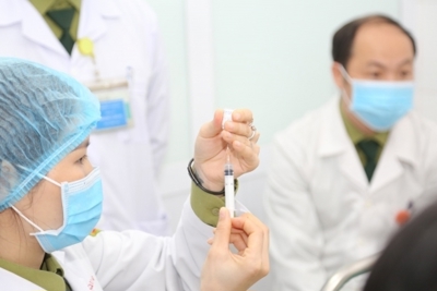 Công bố các cơ sở được nhập khẩu vaccine, sắp tiêm thử nghiệm vaccine Việt Nam với 13.000 người