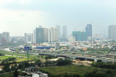 Thị trường bất động sản Việt Nam: Vì sao nhiều rủi ro bủa vây? 