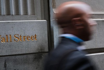 Bloomberg: Nhà đầu tư không còn chỗ trú ẩn trên thị trường tài chính toàn cầu
