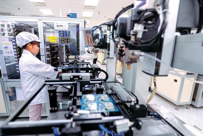 “Ông lớn” điện tử Samsung, LG, Panasonic... đều mở rộng sản xuất tại Việt Nam