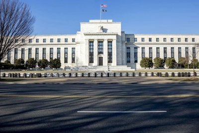 Quan chức Fed bắt đầu nói đến quan điểm thận trọng nâng lãi suất