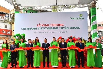 Vietcombank khai trương hoạt động chi nhánh Tuyên Quang 