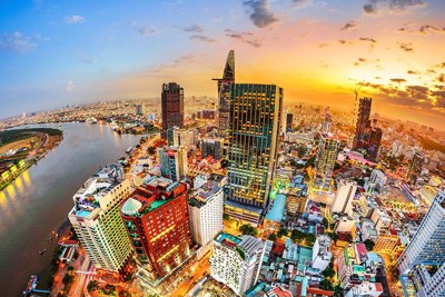 Kinh tế toàn cầu trầm lắng, Việt Nam vẫn tăng trưởng gấp 3 lần bình quân thế giới