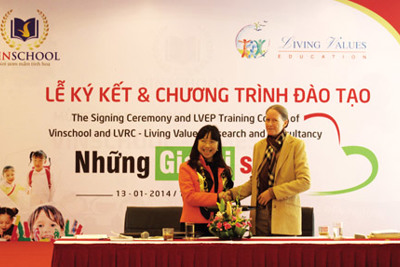 Vinschool ký hợp tác với Trung tâm nghiên cứu và Tư vấn về Giá trị sống Vinschool ký hợp tác với Trung tâm nghiên cứu và Tư vấn về Giá trị sống