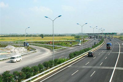 Không đạt yêu cầu, nhà thầu phải bồi thường