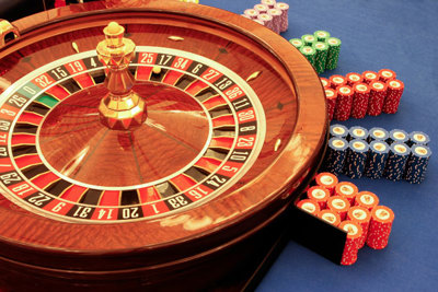 Có nên cho người Việt vào Casino chơi?