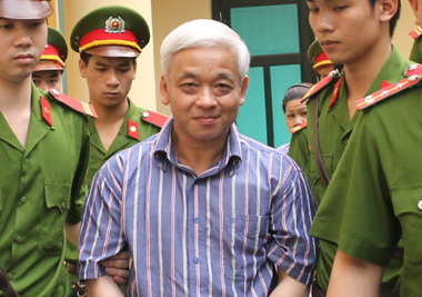  Nguyễn Đức Kiên không phải “người hùng” như trên một số trang mạng