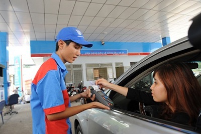 Phát hiện 3 doanh nghiệp xăng dầu tăng giá bán vượt trần Phát hiện 3 doanh nghiệp xăng dầu tăng giá bán vượt trần