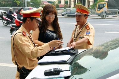 6 tháng, thu gần 1.600 tỷ đồng từ xử phạt vi phạm giao thông 6 tháng, thu gần 1.600 tỷ đồng từ xử phạt vi phạm giao thông