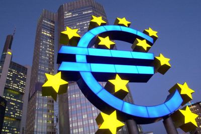 IMF hạ dự báo tăng trưởng Eurozone năm 2014