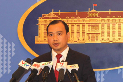  Yêu cầu Trung Quốc chấm dứt mở tuyến du lịch ra Hoàng Sa
