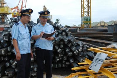 Thông quan hàng hóa lô hàng luồng xanh chỉ tính bằng giây Thông quan hàng hóa lô hàng luồng xanh chỉ tính bằng giây