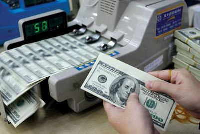 Thách thức tỷ giá và lãi suất trong năm 2016 Thách thức tỷ giá và lãi suất trong năm 2016