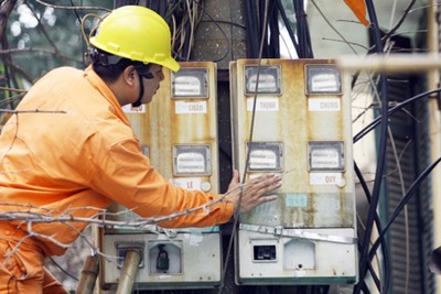 Giá điện có thể sẽ được tăng tối thiểu 3%/lần Giá điện có thể sẽ được tăng tối thiểu 3%/lần