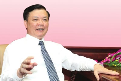 Bộ trưởng Đinh Tiến Dũng tiếp tục trúng cử Ban Chấp hành Trung ương khóa XII