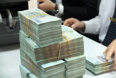 Ngân hàng lo "thắt lưng buộc bụng" Ngân hàng lo "thắt lưng buộc bụng"