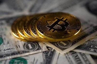 Chuyên gia: Bitcoin chưa "đủ tầm" để đe dọa nền kinh tế toàn cầu
