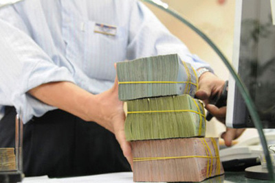  Nhiều ngân hàng mở dịch vụ kiểm tra số dư sổ tiết kiệm 
