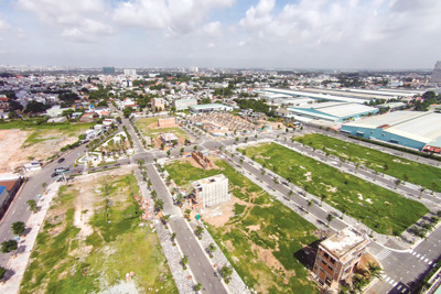 Thị trường đất nền "nóng" từng ngày