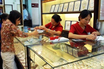 Ngóng chờ “thuốc” mới Ngóng chờ “thuốc” mới