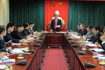 Hải quan Hà Tĩnh: 4 giải pháp trọng tâm và mục tiêu 1.330 tỷ đồng Hải quan Hà Tĩnh: 4 giải pháp trọng tâm và mục tiêu 1.330 tỷ đồng