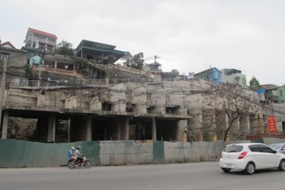 Tòa “xẻ” đất công, nguyên đơn được tiền tỷ