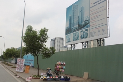 “Đại gia” rầm rộ “hạ cấp“ làm “bình dân“