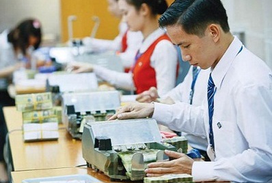 Nợ xấu đè lợi nhuận