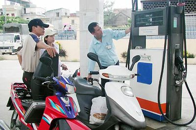 Khẩn trương hoàn thiện dự thảo Nghị định mới về kinh doanh xăng dầu