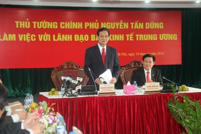 Thủ tướng Chính phủ làm việc với Ban Kinh tế Trung ương