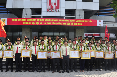 Cienco 4 biểu dương 80 lao động xuất sắc học tập và làm theo gương Bác Cienco 4 biểu dương 80 lao động xuất sắc học tập và làm theo gương Bác