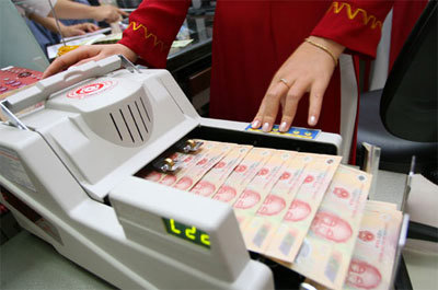 Tăng trưởng tín dụng năm 2014 cơ bản đạt chỉ tiêu định hướng 12-14% Tăng trưởng tín dụng năm 2014 cơ bản đạt chỉ tiêu định hướng 12-14%