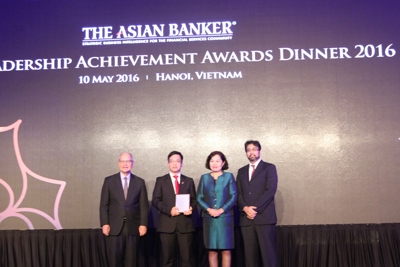 The Asian Banker trao giải “Dịch vụ tài chính vi mô tốt nhất Việt Nam 2016” cho Agribank