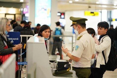 Miễn thị thực nhập cảnh Việt Nam cho công dân 13 nước trong 3 năm