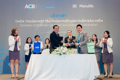 Manulife Việt Nam hợp tác với ACB phân phối bảo hiểm qua ngân hàng 