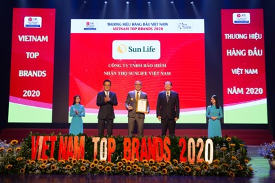 Sun Life Việt Nam đạt danh hiệu Top 10 thương hiệu hàng đầu Việt Nam năm 2020