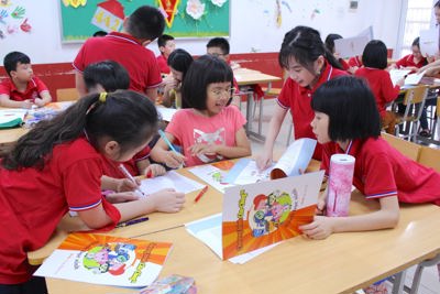 Prudential triển khai năm thứ 3 chương trình giáo dục tài chính cho trẻ “Cha-ching”