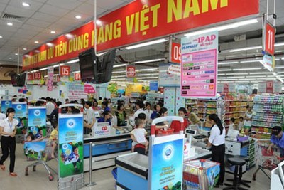 Vận động "Người Việt Nam ưu tiên dùng hàng Việt Nam" 