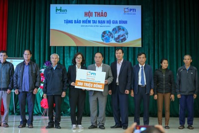 PTI trao tặng 1.500 suất bảo hiểm cho người dân Hà Tĩnh